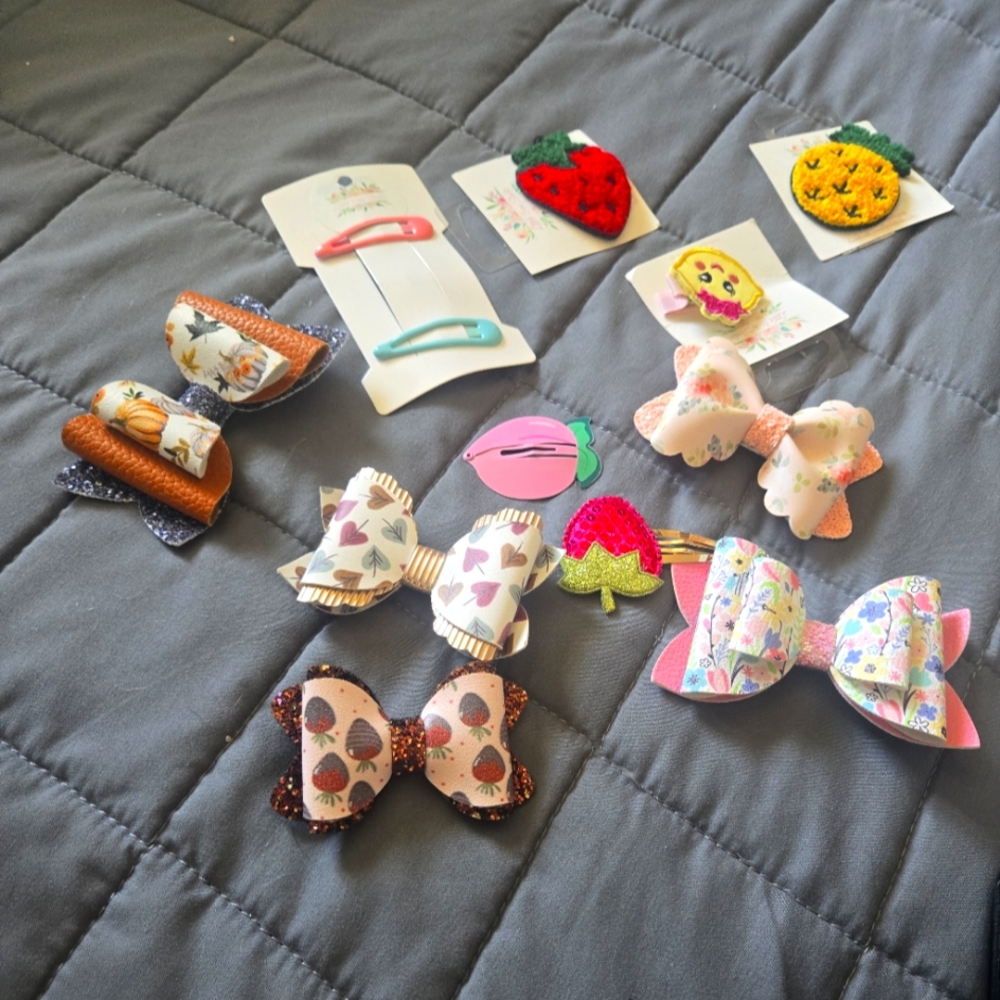 Girls clips and bows